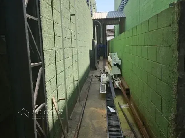 Galpão / Barracão com 1000m², à venda, no bairro Jardim Califórnia em Jacareí