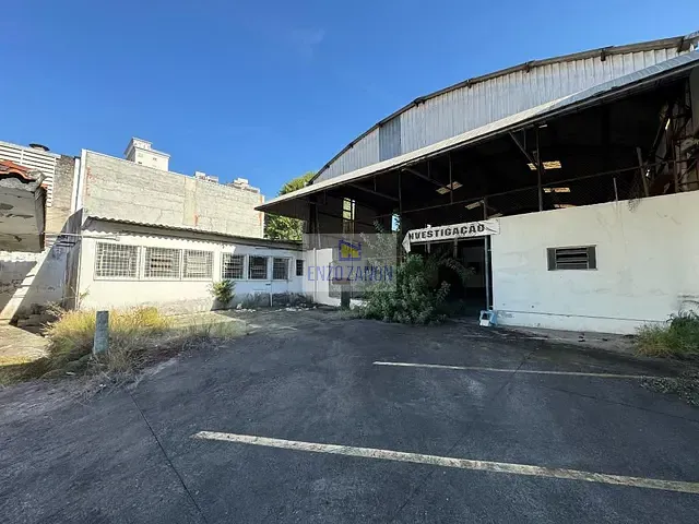 Galpão / Barracão com 1200m², para alugar, no bairro Jardim em Santo André