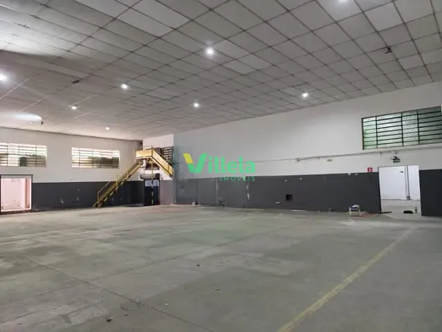 Galpão / Barracão com 1300m², para alugar, no bairro Cidade Industrial Satélite de São Paulo em Guarulhos
