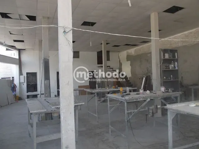 Galpão / Barracão com 327m², à venda, no bairro Jardim Myrian Moreira da Costa em Campinas