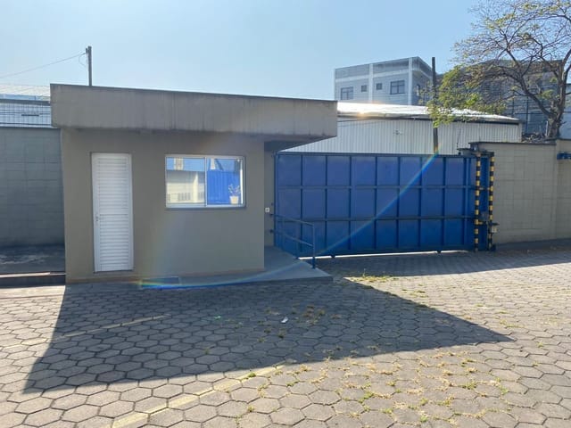 Galpão / Barracão com 3263m², à venda, no bairro Jardim Alvorada em Jandira