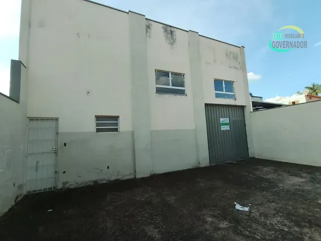 Galpão / Barracão com 250m², para alugar, no bairro Parque Jambeiro em Campinas