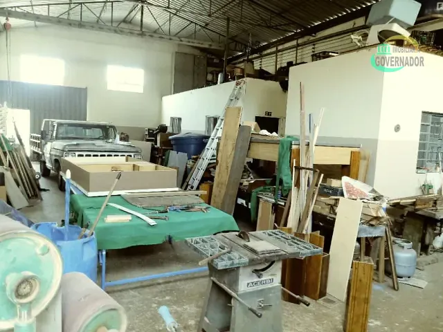 Galpão / Barracão com 250m², para alugar, no bairro Parque Jambeiro em Campinas