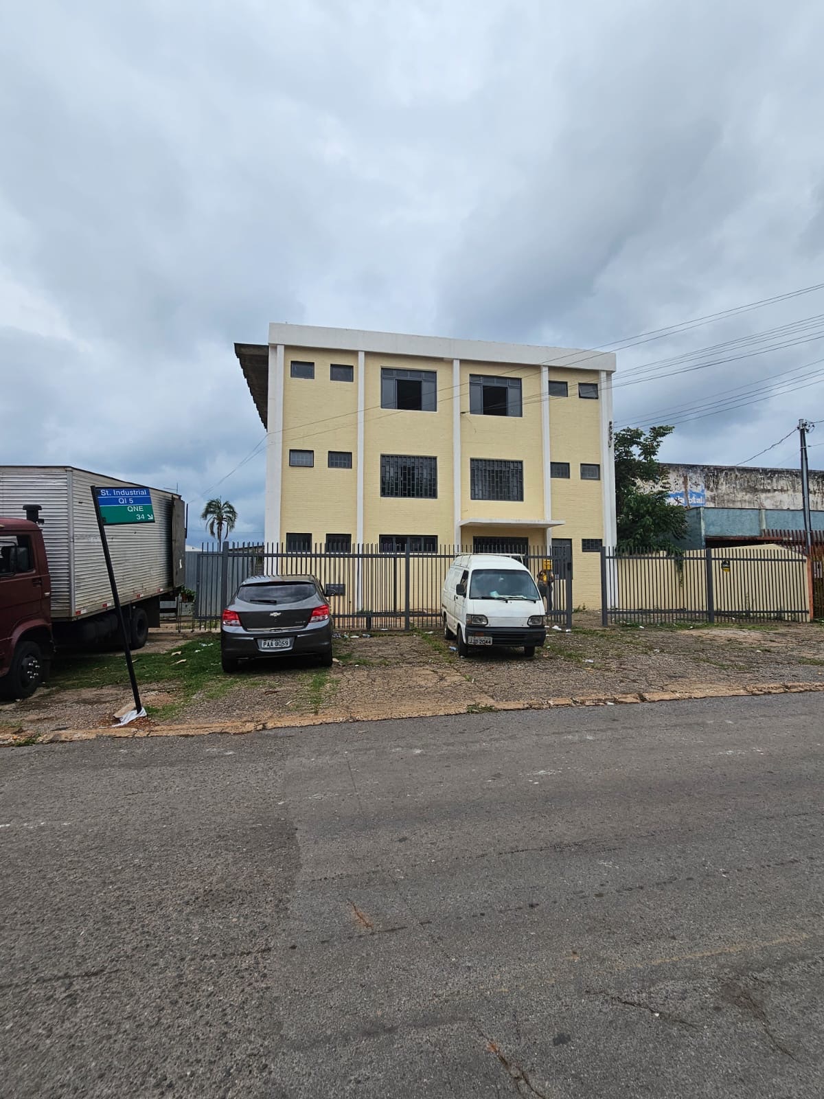 Depósito-Galpão, 800 m² - Foto 1