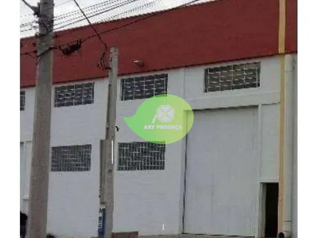 Galpão / Barracão com 800m², para alugar, no bairro Cajuru do Sul em Sorocaba