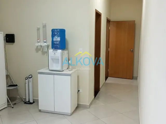 Galpão / Barracão com 430m², à venda, no bairro Jardim Altos de Santana II em Jacareí