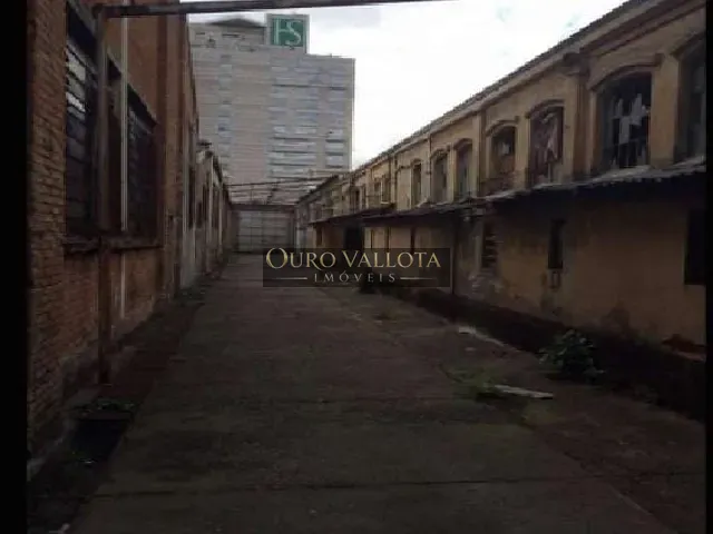 Galpão / Barracão com 4000m², para alugar, no bairro Brás em São Paulo