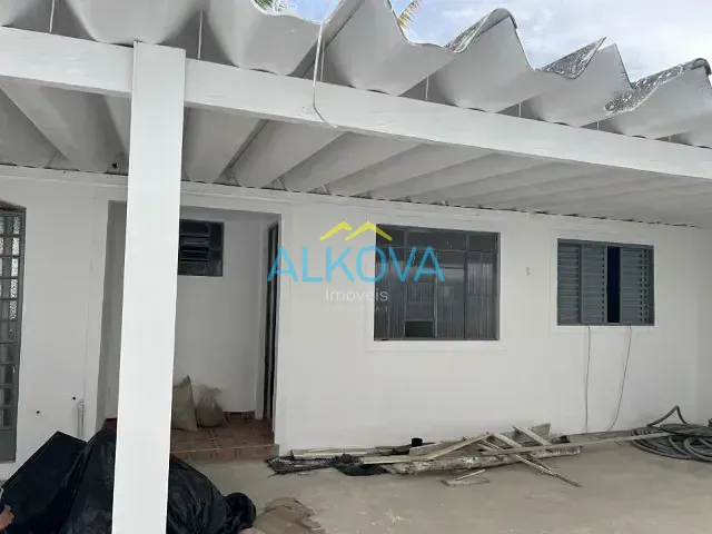 Galpão / Barracão com 370m², para alugar, no bairro Chácaras Reunidas em São José dos Campos