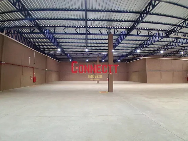 Galpão / Barracão com 2145m², para alugar, no bairro Vila Brasil em Ribeirão Preto