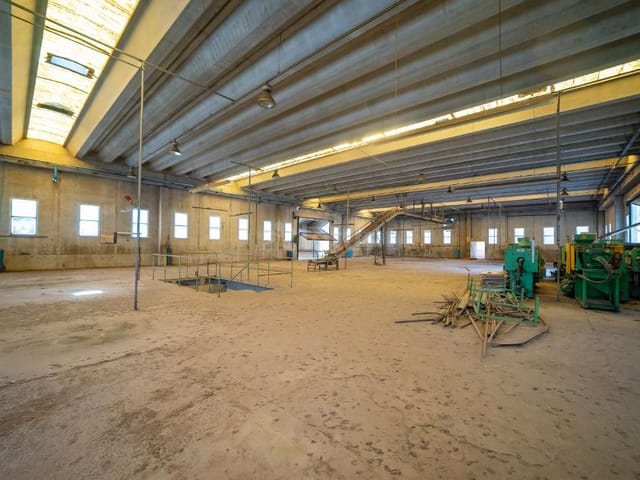 Galpão / Barracão com 6248m², para alugar, no bairro Santana de Parnaíba em Santana de Parnaíba
