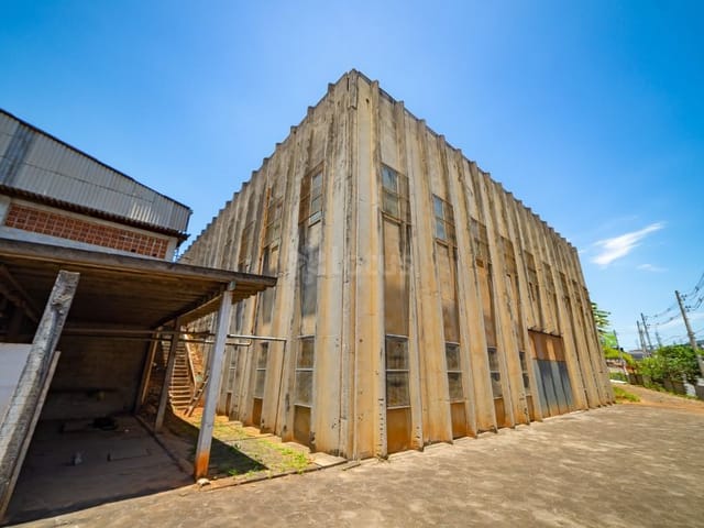 Galpão / Barracão com 6248m², para alugar, no bairro Santana de Parnaíba em Santana de Parnaíba