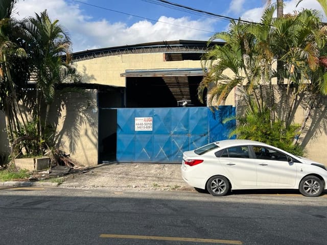 Galpão / Barracão com 500m², à venda ou para alugar, no bairro Serra dos Lagos em Cajamar