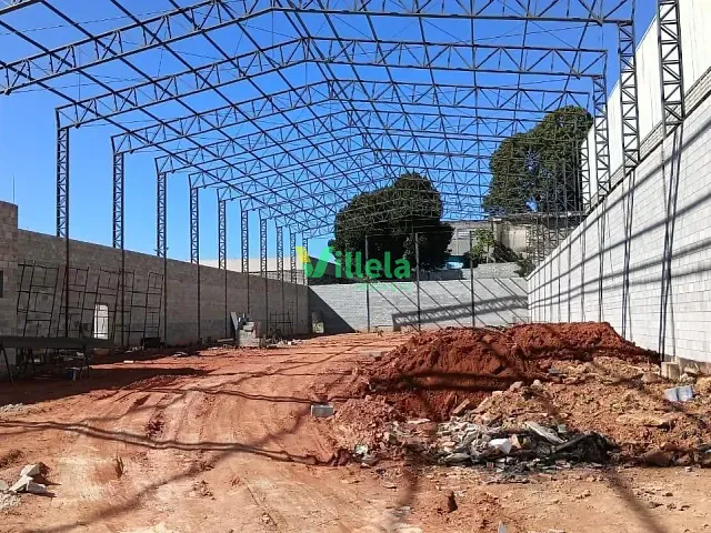 Galpão / Barracão com 2671m², para alugar, no bairro Una em Itaquaquecetuba