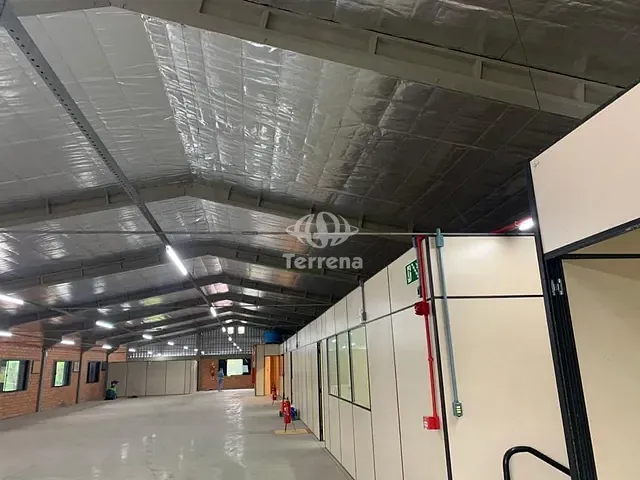 Galpão / Barracão com 650m², para alugar, no bairro Passo Manso em Blumenau