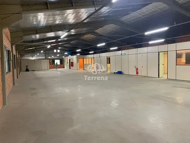 Galpão / Barracão com 650m², para alugar, no bairro Passo Manso em Blumenau