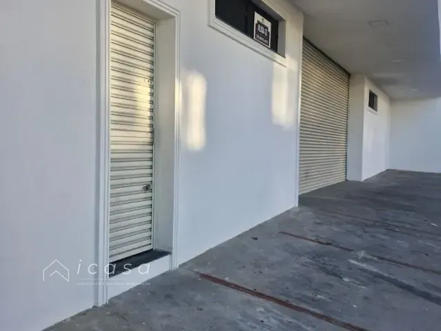 Galpão / Barracão com 200m², para alugar, no bairro Residencial Esperança em Caçapava
