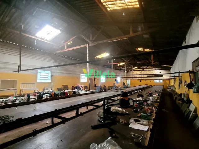 Galpão / Barracão com 300m², para alugar, no bairro Una em Itaquaquecetuba