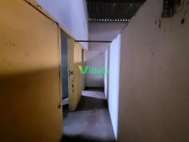 Galpão / Barracão com 300m², para alugar, no bairro Una em Itaquaquecetuba