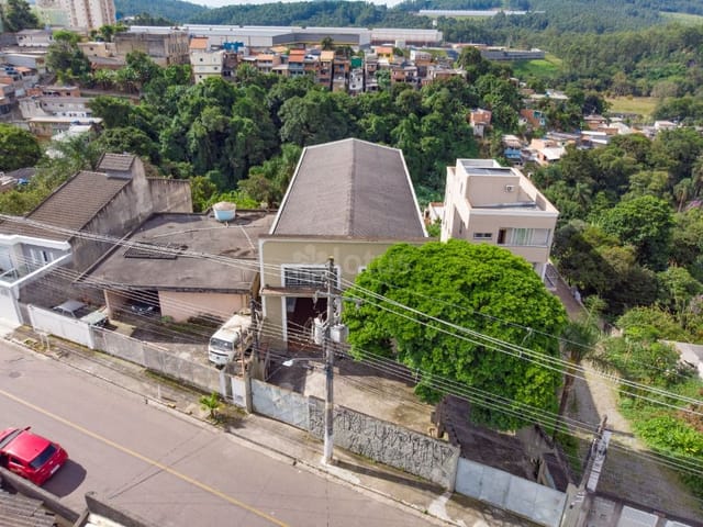 Galpão / Barracão com 1062m², à venda, no bairro Paraíso (Polvilho) em Cajamar