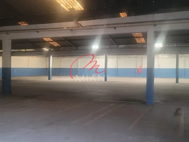 Galpão / Barracão com 3328m², para alugar, no bairro Vila Leopoldina em São Paulo