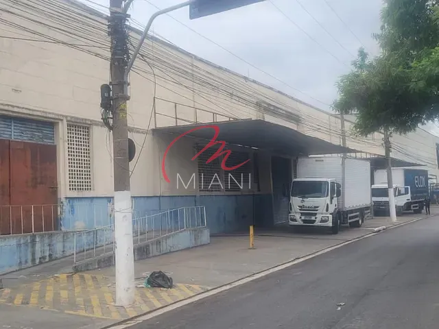 Galpão / Barracão com 3328m², para alugar, no bairro Vila Leopoldina em São Paulo
