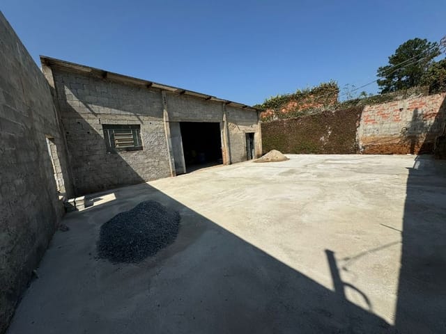 Galpão / Barracão com 1000m², à venda, no bairro Colinas da Anhangüera em Santana de Parnaíba