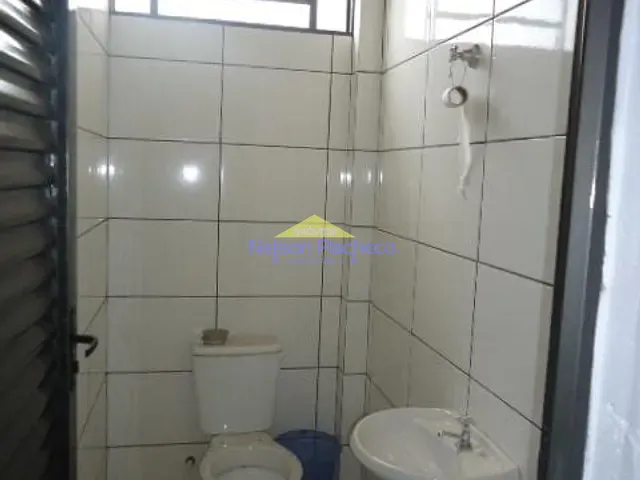Galpão / Barracão com 370m², para alugar, no bairro Santa Terezinha em Capivari