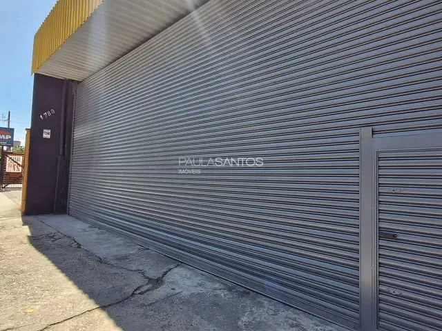 Galpão / Barracão com 227m², para alugar, no bairro Vila Olímpia em Sorocaba