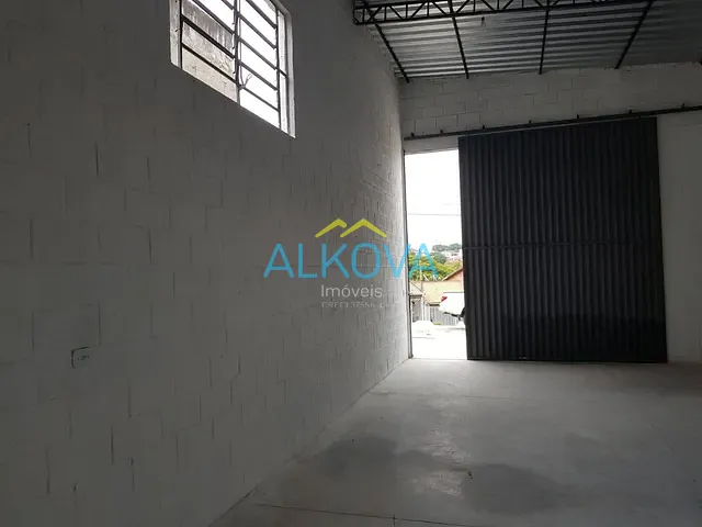 Galpão / Barracão com 250m², à venda ou para alugar, no bairro Jardim Satélite em São José dos Campos