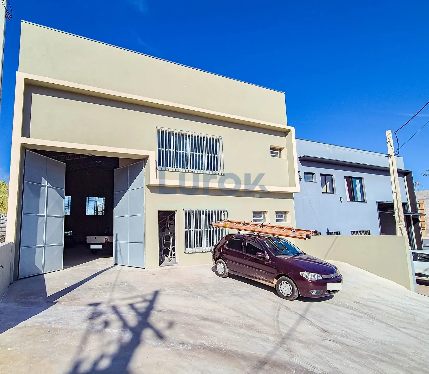 Depósito-Galpão, 294 m² - Foto 1
