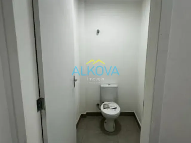 Galpão / Barracão com 200m², à venda ou para alugar, no bairro Vila Nair em São José dos Campos