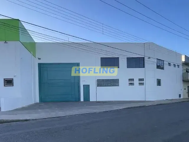 Galpão / Barracão com 749m², para alugar, no bairro Estádio em Rio Claro