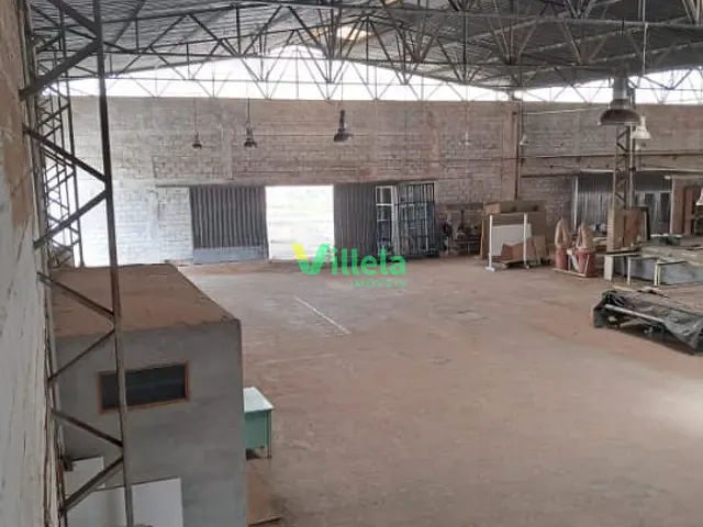 Galpão / Barracão com 4500m², à venda, no bairro Braz Cubas em Mogi das Cruzes