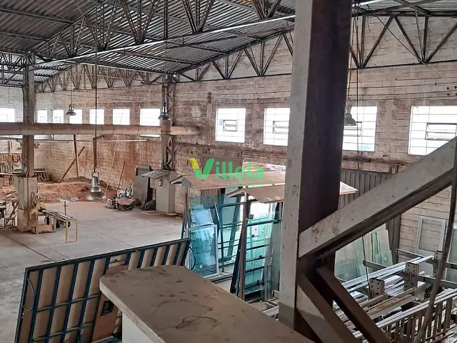 Galpão / Barracão com 4500m², à venda, no bairro Braz Cubas em Mogi das Cruzes