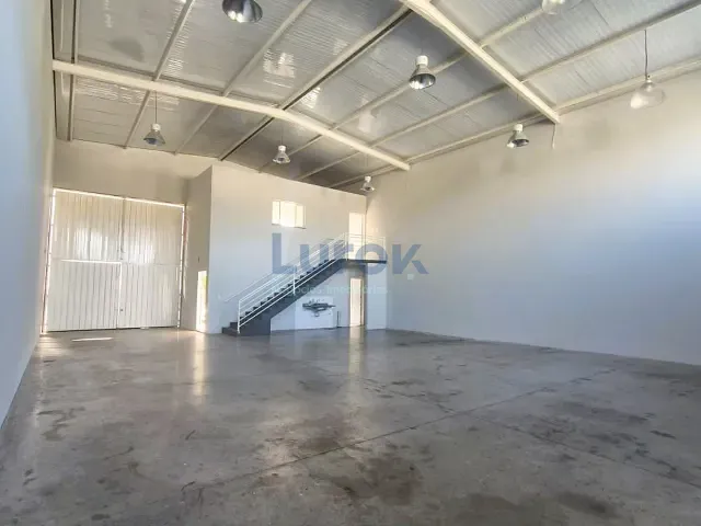 Galpão / Barracão com 300m², para alugar, no bairro Loteamento Nova Espírito Santo em Valinhos