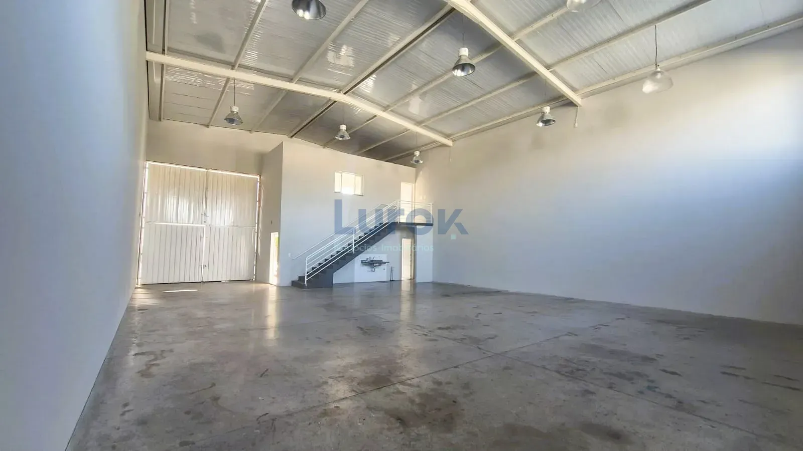 Depósito-Galpão, 300 m² - Foto 2