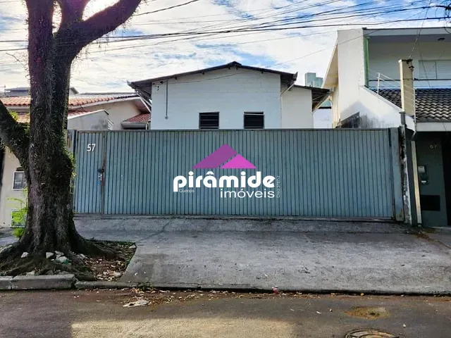 Galpão / Barracão com 300m², à venda ou para alugar, no bairro Parque Industrial em São José dos Campos