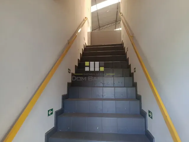 Galpão / Barracão com 1550m², para alugar, no bairro Chácara Bela Vista em Sumaré