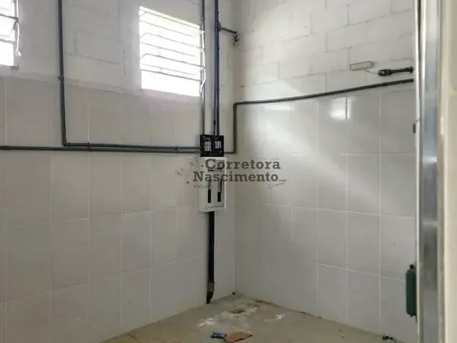 Galpão / Barracão com 300m², à venda, no bairro Parque Industrial em São José dos Campos