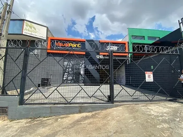 Galpão / Barracão à venda, no bairro Parque dos Eucaliptos em Sorocaba