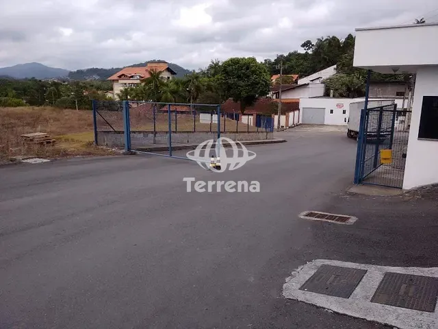 Galpão / Barracão com 650m², para alugar, no bairro Passo Manso em Blumenau
