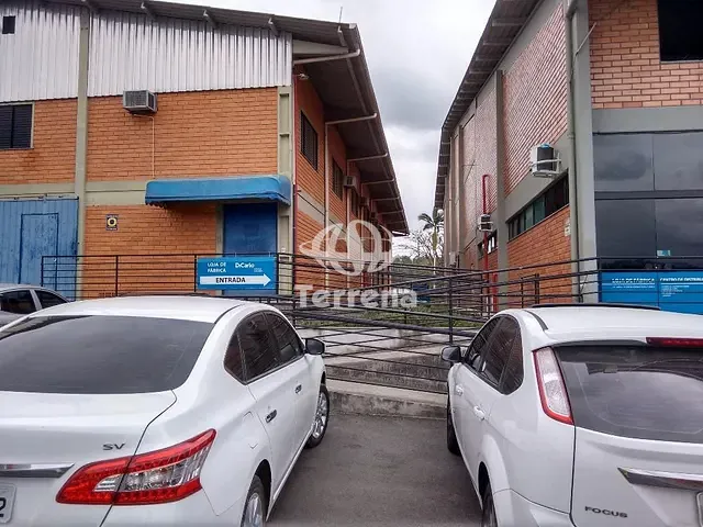 Galpão / Barracão com 650m², para alugar, no bairro Passo Manso em Blumenau