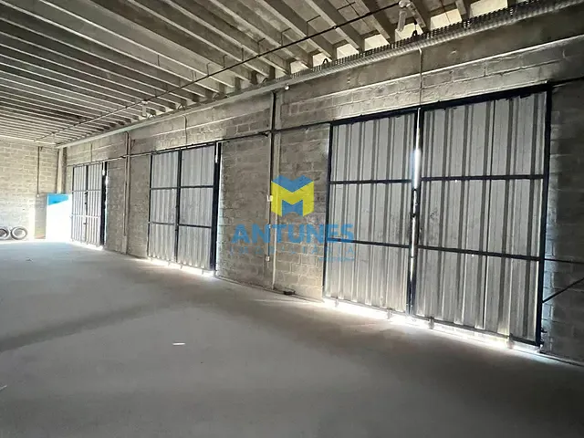 Galpão / Barracão com 1000m², para alugar, no bairro Prazeres em Jaboatão dos Guararapes