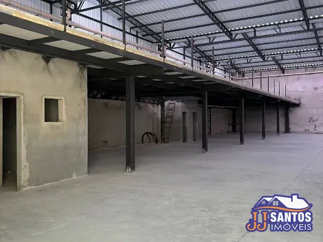 Galpão / Barracão com 3000m², à venda, no bairro Cambuci em São Paulo