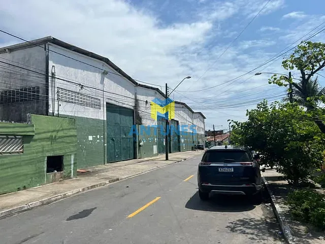 Galpão / Barracão com 380m², para alugar, no bairro Piedade em Jaboatão dos Guararapes