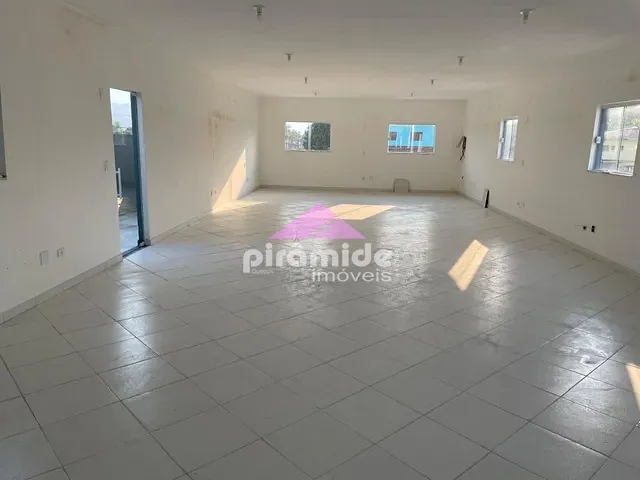 Galpão / Barracão com 400m², para alugar, no bairro Travessão em Caraguatatuba