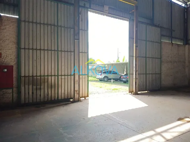 Galpão / Barracão com 2500m², para alugar, no bairro Santa Luzia em Caçapava