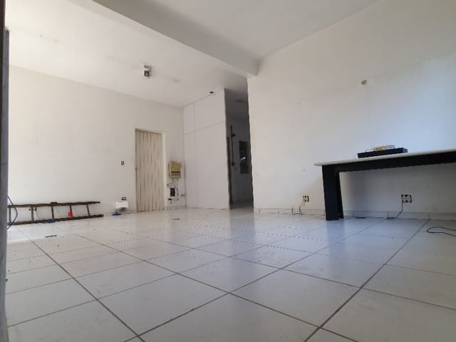 Galpão / Barracão com 2390m², à venda, no bairro Chácara do Solar I (Fazendinha) em Santana de Parnaíba