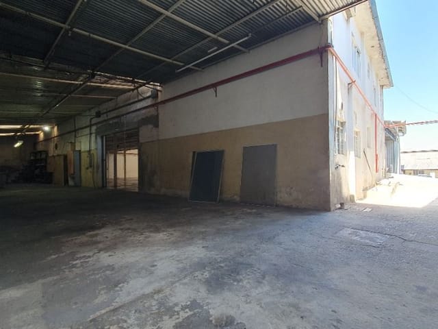 Galpão / Barracão com 2390m², à venda, no bairro Chácara do Solar I (Fazendinha) em Santana de Parnaíba