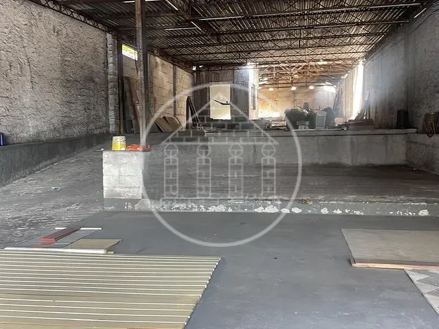 Galpão / Barracão com 500m², à venda, no bairro Vila Sofia em São Paulo
